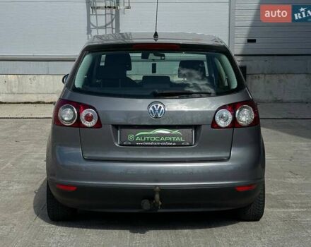 Серый Фольксваген Гольф Плюс, объемом двигателя 1.39 л и пробегом 212 тыс. км за 5500 $, фото 5 на Automoto.ua
