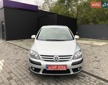 Серый Фольксваген Гольф Плюс, объемом двигателя 1.6 л и пробегом 202 тыс. км за 6800 $, фото 19 на Automoto.ua