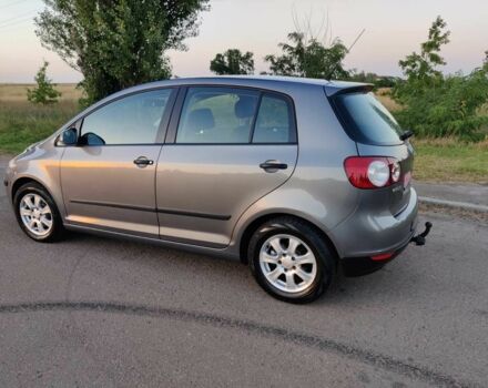 Серый Фольксваген Гольф Плюс, объемом двигателя 1.6 л и пробегом 175 тыс. км за 5999 $, фото 22 на Automoto.ua