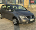 Серый Фольксваген Гольф Плюс, объемом двигателя 1.4 л и пробегом 174 тыс. км за 5650 $, фото 2 на Automoto.ua