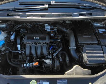 Серый Фольксваген Гольф Плюс, объемом двигателя 1.6 л и пробегом 181 тыс. км за 6000 $, фото 16 на Automoto.ua