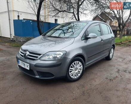 Сірий Фольксваген Golf Plus, об'ємом двигуна 1.6 л та пробігом 213 тис. км за 6750 $, фото 2 на Automoto.ua