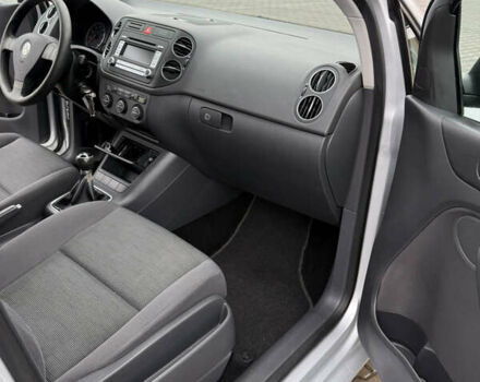 Сірий Фольксваген Golf Plus, об'ємом двигуна 1.6 л та пробігом 194 тис. км за 5950 $, фото 9 на Automoto.ua