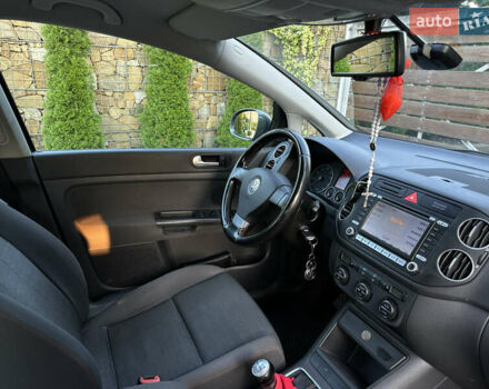 Сірий Фольксваген Golf Plus, об'ємом двигуна 1.6 л та пробігом 260 тис. км за 6799 $, фото 58 на Automoto.ua