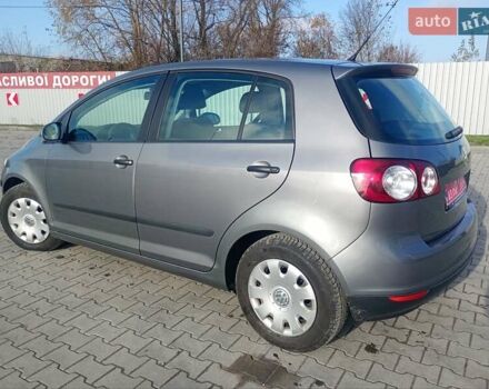 Сірий Фольксваген Golf Plus, об'ємом двигуна 1.6 л та пробігом 206 тис. км за 5700 $, фото 4 на Automoto.ua