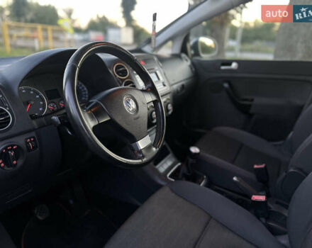 Серый Фольксваген Гольф Плюс, объемом двигателя 1.6 л и пробегом 202 тыс. км за 6500 $, фото 25 на Automoto.ua