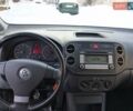 Серый Фольксваген Гольф Плюс, объемом двигателя 1.4 л и пробегом 250 тыс. км за 5350 $, фото 28 на Automoto.ua