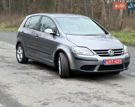 Серый Фольксваген Гольф Плюс, объемом двигателя 1.4 л и пробегом 226 тыс. км за 5300 $, фото 15 на Automoto.ua