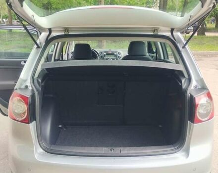 Серый Фольксваген Гольф Плюс, объемом двигателя 1.6 л и пробегом 180 тыс. км за 6700 $, фото 16 на Automoto.ua