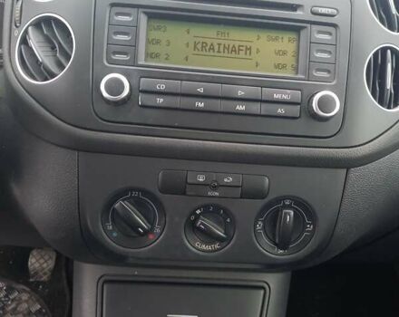 Сірий Фольксваген Golf Plus, об'ємом двигуна 1.6 л та пробігом 163 тис. км за 6150 $, фото 23 на Automoto.ua