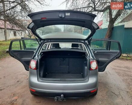 Сірий Фольксваген Golf Plus, об'ємом двигуна 1.6 л та пробігом 213 тис. км за 6750 $, фото 82 на Automoto.ua