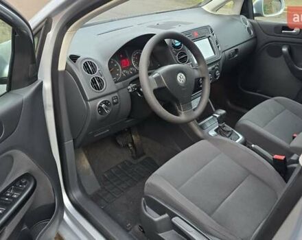 Серый Фольксваген Гольф Плюс, объемом двигателя 1.6 л и пробегом 230 тыс. км за 7999 $, фото 37 на Automoto.ua