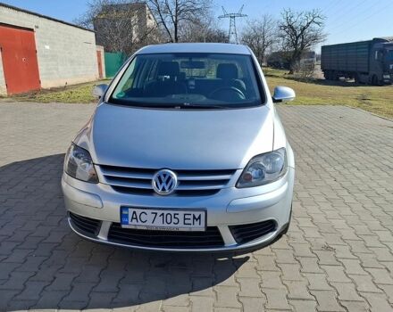 Сірий Фольксваген Golf Plus, об'ємом двигуна 1.6 л та пробігом 202 тис. км за 6599 $, фото 3 на Automoto.ua