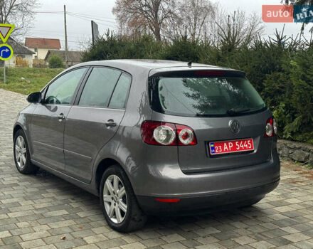Серый Фольксваген Гольф Плюс, объемом двигателя 1.6 л и пробегом 212 тыс. км за 6200 $, фото 5 на Automoto.ua
