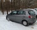 Серый Фольксваген Гольф Плюс, объемом двигателя 1.6 л и пробегом 250 тыс. км за 5500 $, фото 10 на Automoto.ua