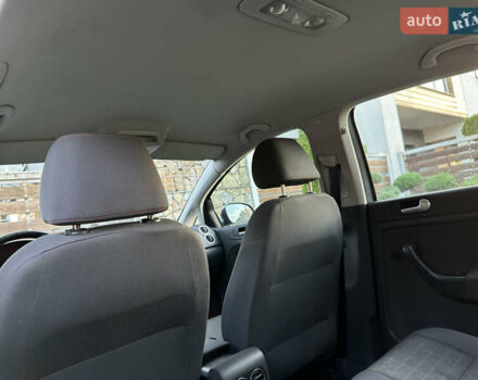 Сірий Фольксваген Golf Plus, об'ємом двигуна 1.6 л та пробігом 260 тис. км за 6799 $, фото 49 на Automoto.ua