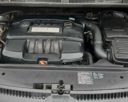 Серый Фольксваген Гольф Плюс, объемом двигателя 1.6 л и пробегом 202 тыс. км за 5650 $, фото 15 на Automoto.ua