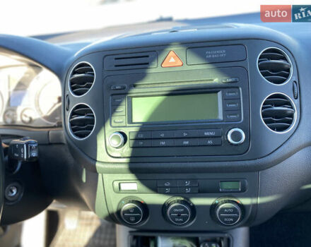 Сірий Фольксваген Golf Plus, об'ємом двигуна 1.6 л та пробігом 225 тис. км за 5250 $, фото 10 на Automoto.ua