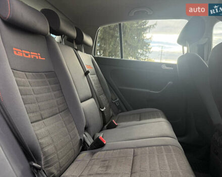 Серый Фольксваген Гольф Плюс, объемом двигателя 1.6 л и пробегом 212 тыс. км за 5550 $, фото 7 на Automoto.ua