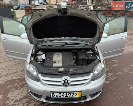 Серый Фольксваген Гольф Плюс, объемом двигателя 1.6 л и пробегом 188 тыс. км за 6450 $, фото 20 на Automoto.ua