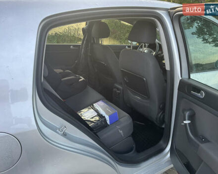 Фольксваген Гольф Плюс 2006 в Старая Выжевка на Automoto.ua Серый Фольксваген Гольф Плюс, объемом двигателя 1.9 л и пробегом 210 тыс. км за 6850 $, фото 6 на Automoto.ua