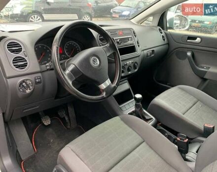 Серый Фольксваген Гольф Плюс, объемом двигателя 0 л и пробегом 260 тыс. км за 5399 $, фото 22 на Automoto.ua