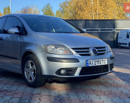 Серый Фольксваген Гольф Плюс, объемом двигателя 1.6 л и пробегом 212 тыс. км за 5399 $, фото 2 на Automoto.ua