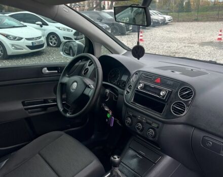 Серый Фольксваген Гольф Плюс, объемом двигателя 0 л и пробегом 200 тыс. км за 5500 $, фото 9 на Automoto.ua