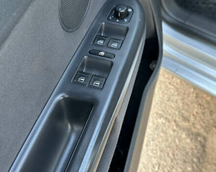 Серый Фольксваген Гольф Плюс, объемом двигателя 1.6 л и пробегом 196 тыс. км за 5299 $, фото 1 на Automoto.ua