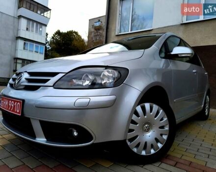 Сірий Фольксваген Golf Plus, об'ємом двигуна 1.4 л та пробігом 247 тис. км за 5100 $, фото 2 на Automoto.ua
