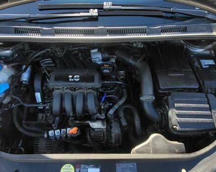 Сірий Фольксваген Golf Plus, об'ємом двигуна 1.6 л та пробігом 181 тис. км за 6200 $, фото 17 на Automoto.ua