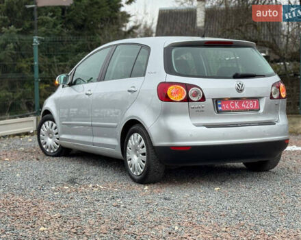 Серый Фольксваген Гольф Плюс, объемом двигателя 1.6 л и пробегом 220 тыс. км за 6190 $, фото 26 на Automoto.ua