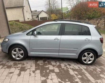 Серый Фольксваген Гольф Плюс, объемом двигателя 1.6 л и пробегом 198 тыс. км за 6900 $, фото 5 на Automoto.ua