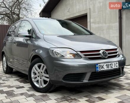Сірий Фольксваген Golf Plus, об'ємом двигуна 1.9 л та пробігом 241 тис. км за 6600 $, фото 2 на Automoto.ua