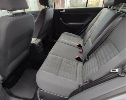 Серый Фольксваген Гольф Плюс, объемом двигателя 1.4 л и пробегом 193 тыс. км за 6400 $, фото 11 на Automoto.ua