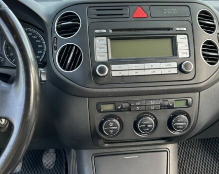 Серый Фольксваген Гольф Плюс, объемом двигателя 1.6 л и пробегом 198 тыс. км за 5800 $, фото 15 на Automoto.ua