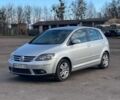 Серый Фольксваген Гольф Плюс, объемом двигателя 1.6 л и пробегом 214 тыс. км за 5700 $, фото 1 на Automoto.ua
