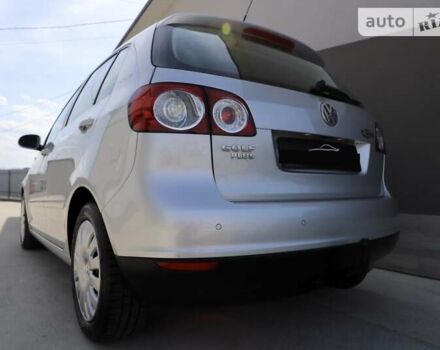 Серый Фольксваген Гольф Плюс, объемом двигателя 1.39 л и пробегом 118 тыс. км за 6500 $, фото 19 на Automoto.ua