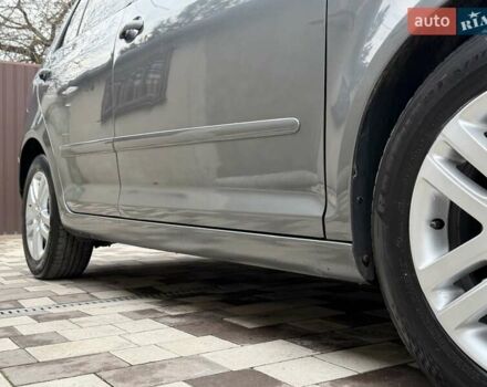 Сірий Фольксваген Golf Plus, об'ємом двигуна 1.9 л та пробігом 241 тис. км за 6600 $, фото 43 на Automoto.ua