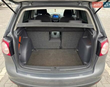 Серый Фольксваген Гольф Плюс, объемом двигателя 2 л и пробегом 278 тыс. км за 6700 $, фото 15 на Automoto.ua