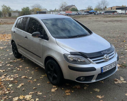Серый Фольксваген Гольф Плюс, объемом двигателя 1.6 л и пробегом 222 тыс. км за 6499 $, фото 1 на Automoto.ua