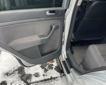 Серый Фольксваген Гольф Плюс, объемом двигателя 1.39 л и пробегом 211 тыс. км за 7000 $, фото 7 на Automoto.ua