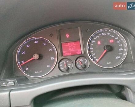 Серый Фольксваген Гольф Плюс, объемом двигателя 1.6 л и пробегом 106 тыс. км за 7300 $, фото 32 на Automoto.ua