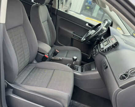 Серый Фольксваген Гольф Плюс, объемом двигателя 1.6 л и пробегом 192 тыс. км за 6200 $, фото 55 на Automoto.ua