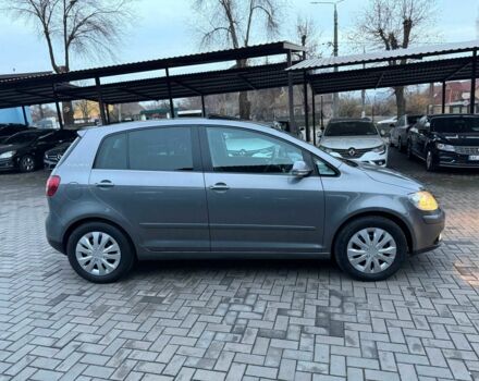 Серый Фольксваген Гольф Плюс, объемом двигателя 1.6 л и пробегом 227 тыс. км за 7300 $, фото 8 на Automoto.ua