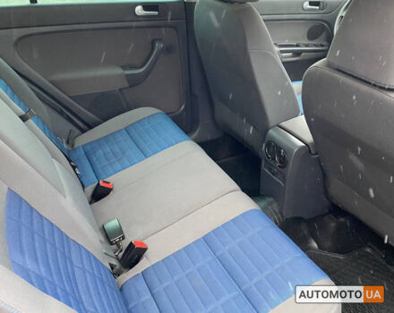 Серый Фольксваген Гольф Плюс, объемом двигателя 1.4 л и пробегом 227 тыс. км за 6300 $, фото 27 на Automoto.ua