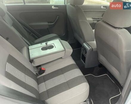 Серый Фольксваген Гольф Плюс, объемом двигателя 1.6 л и пробегом 198 тыс. км за 6900 $, фото 28 на Automoto.ua