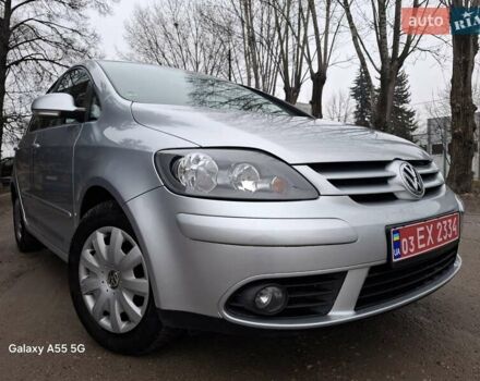 Серый Фольксваген Гольф Плюс, объемом двигателя 1.4 л и пробегом 222 тыс. км за 5850 $, фото 17 на Automoto.ua