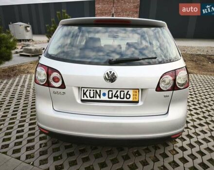 Серый Фольксваген Гольф Плюс, объемом двигателя 1.6 л и пробегом 163 тыс. км за 6900 $, фото 5 на Automoto.ua