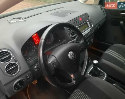 Серый Фольксваген Гольф Плюс, объемом двигателя 1.6 л и пробегом 112 тыс. км за 7300 $, фото 23 на Automoto.ua